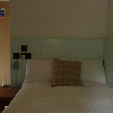 The Kingsley At Eversley Chambre photo